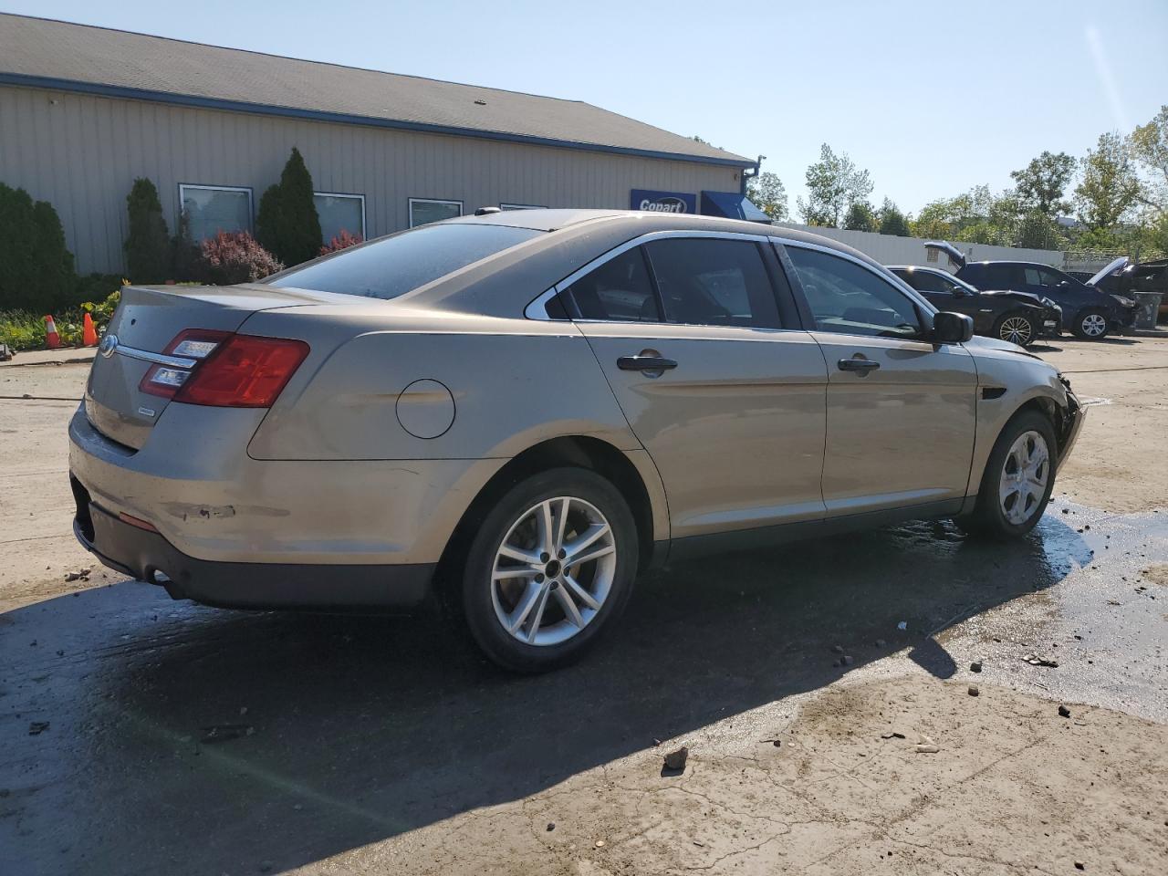 2014 Ford Taurus Police Interceptor - Фото 3