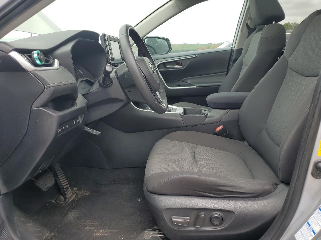 2020 Toyota Rav4 Xle - Фото 7