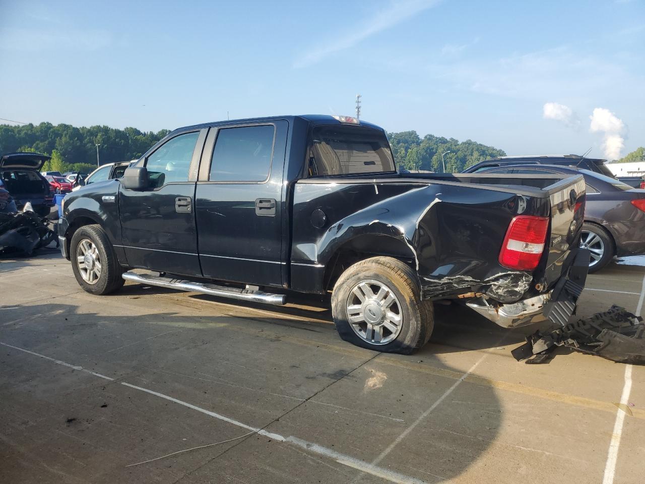 2007 Ford F150 Supercrew - Image 2