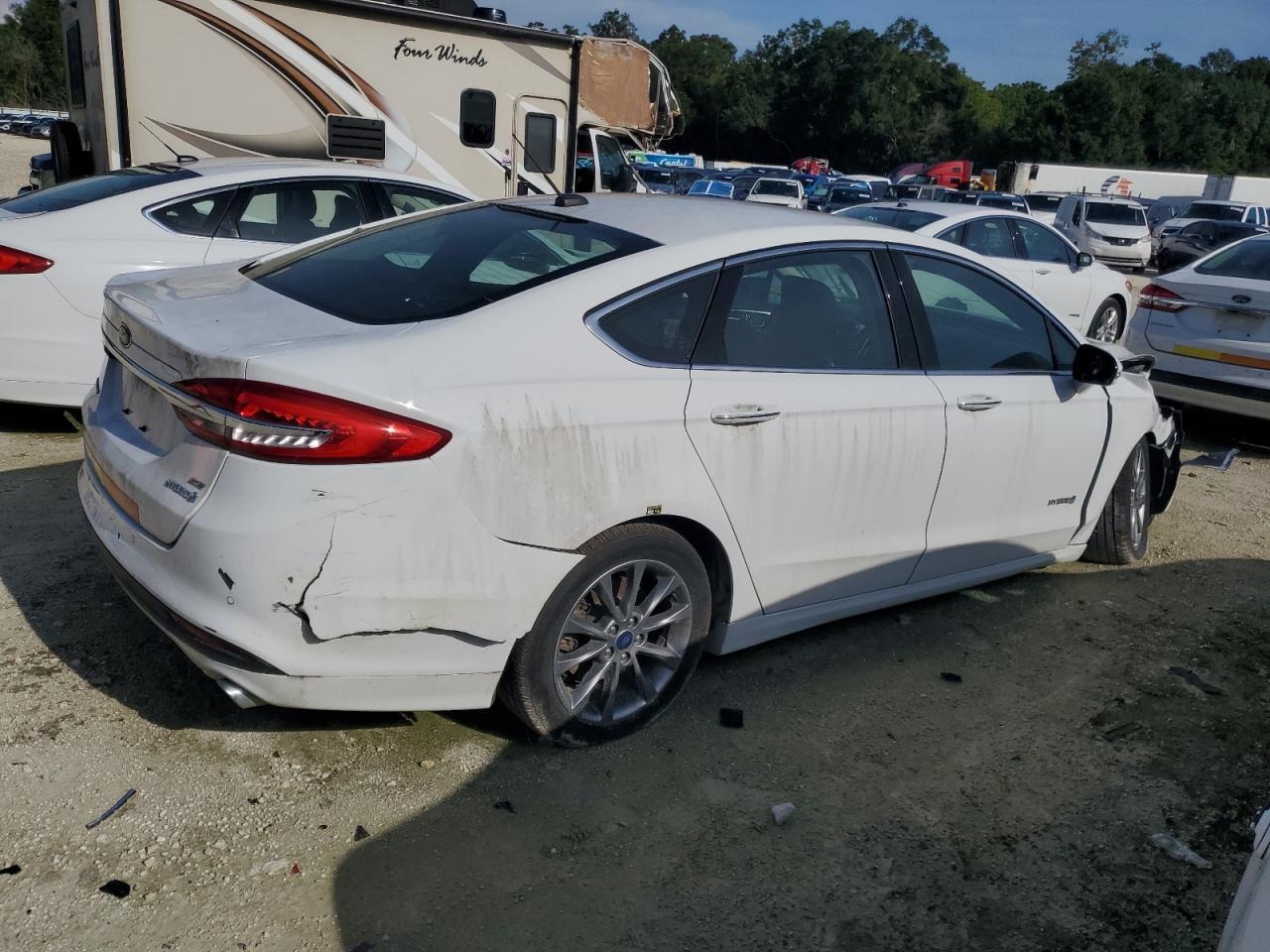 2017 Ford Fusion Se Hybrid - Фото 3