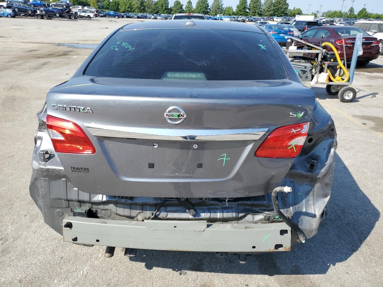 2019 Nissan Sentra S - Фото 6