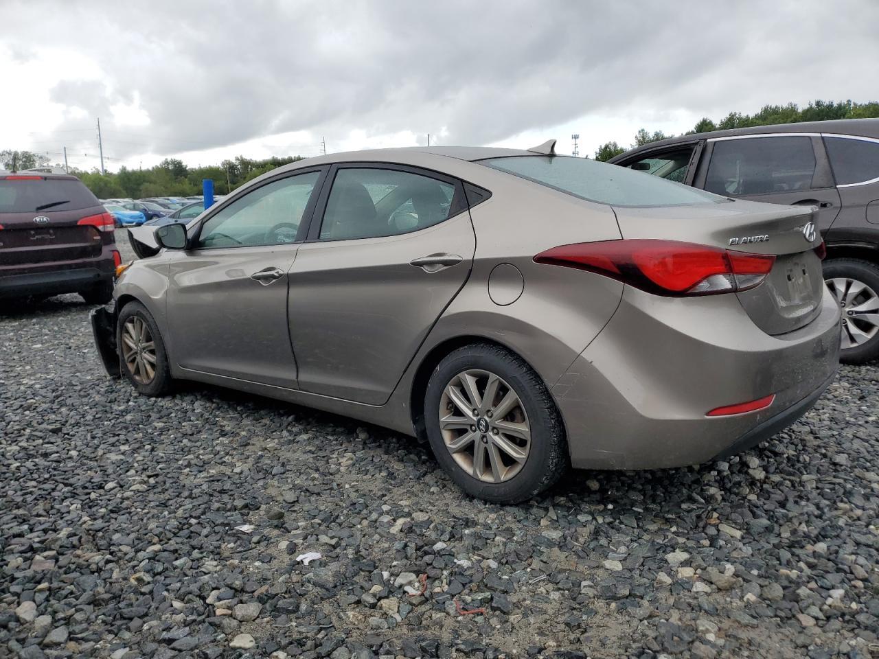 2014 Hyundai Elantra Se - Фото 2