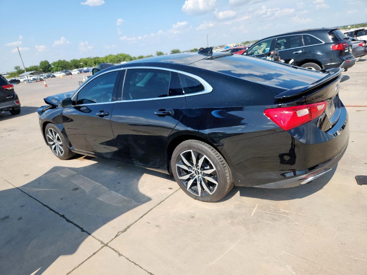 2023 Chevrolet Malibu Rs - Фото 2