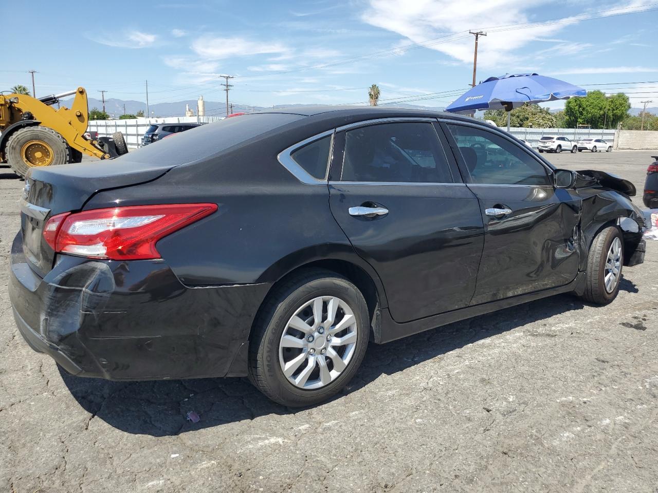 2017 Nissan Altima 2.5 - Фото 3
