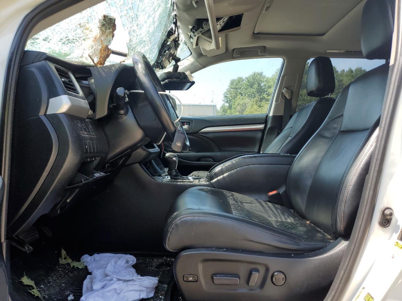 2019 Toyota Highlander Se - Фото 7