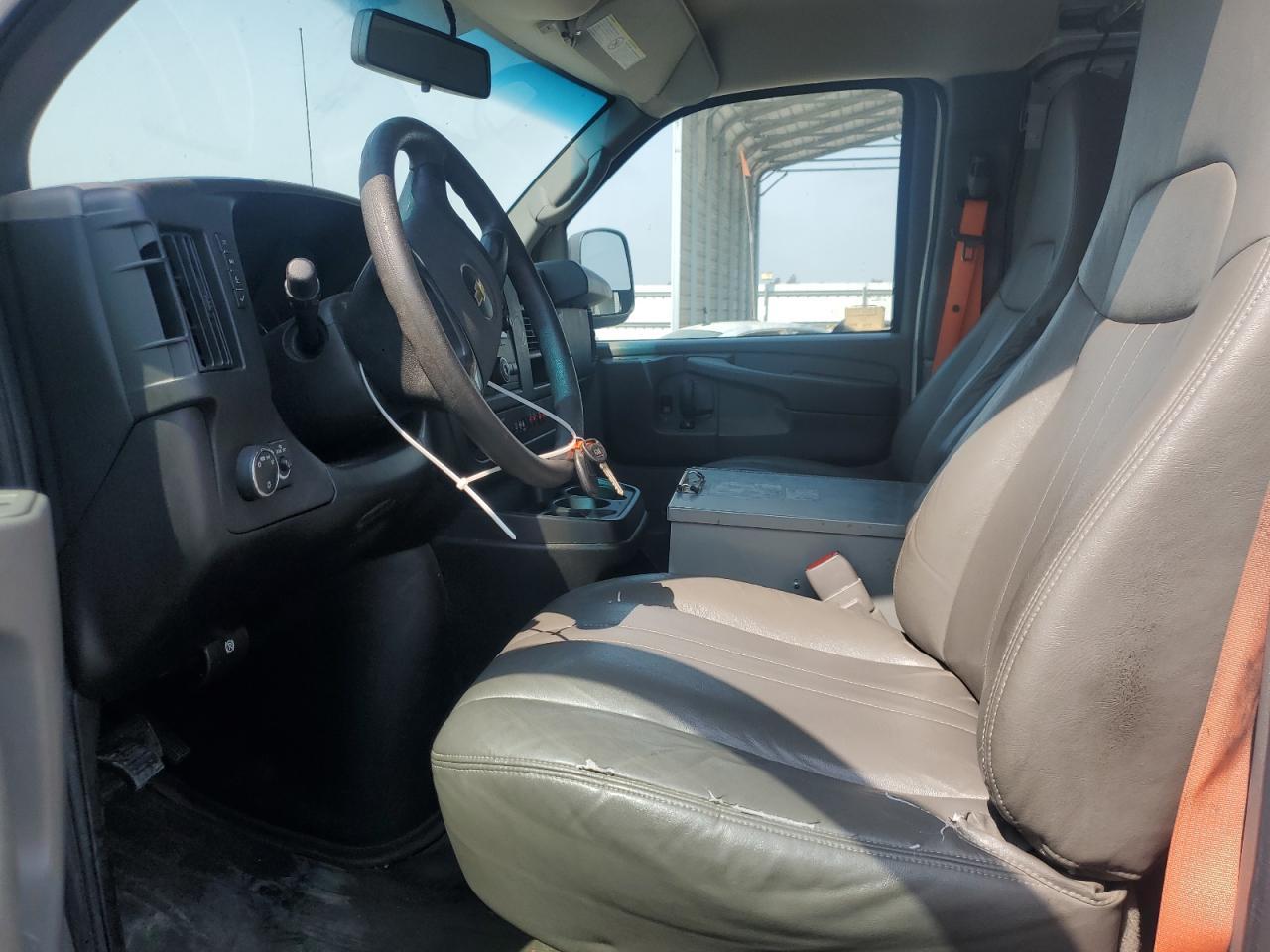 2014 Chevrolet Express G2500 - Cargo Van *** Prior Fleet *** - Image 7