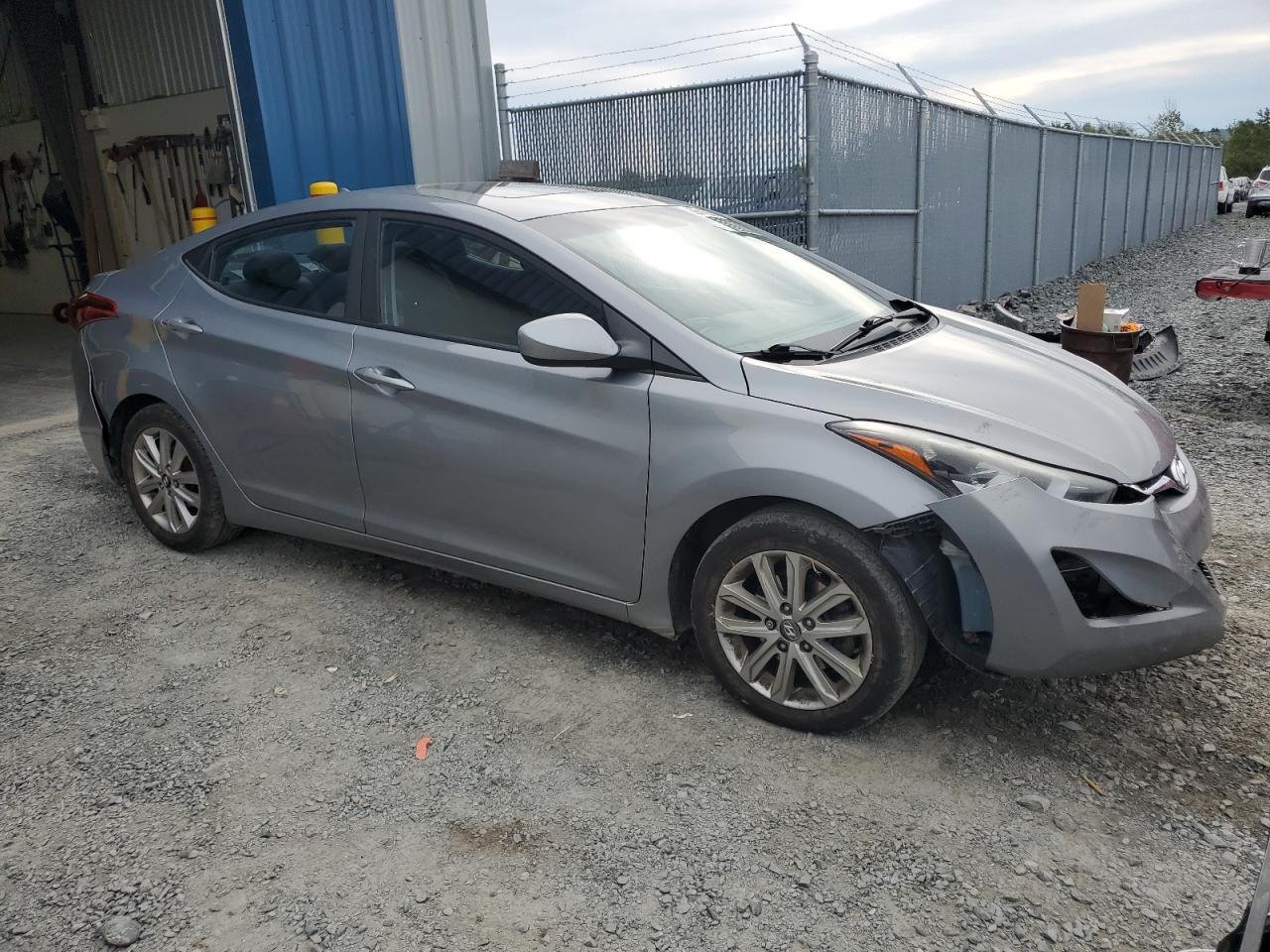 2015 Hyundai Elantra Se - Фото 4