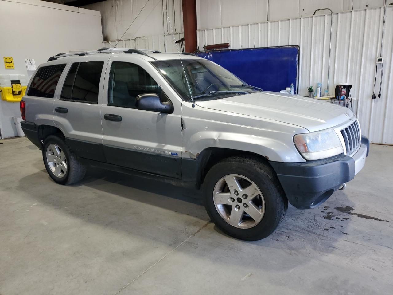 2004 Jeep Grand Cherokee Laredo - Image 4