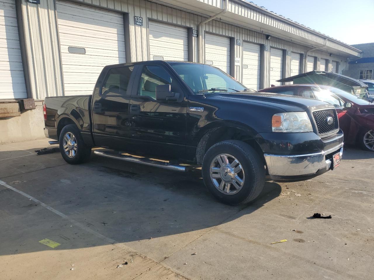 2007 Ford F150 Supercrew - Image 4