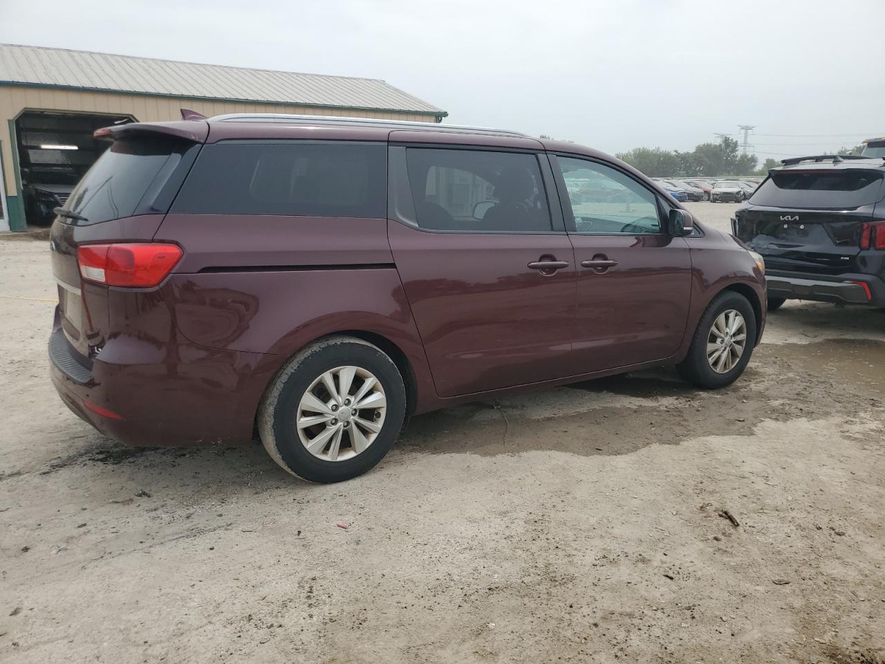 2016 Kia Sedona Lx - Фото 3