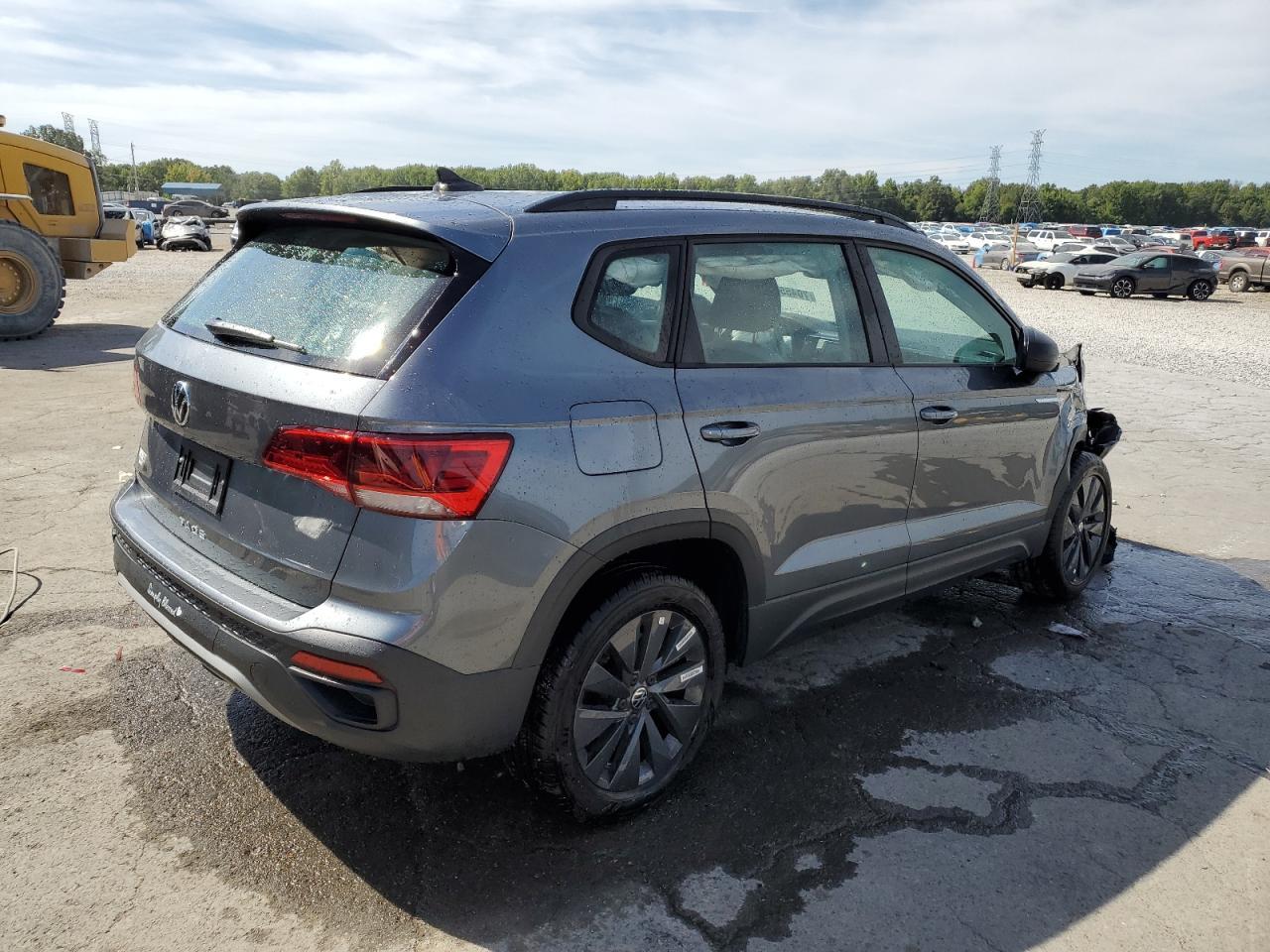 2024 Volkswagen Taos S - Фото 3