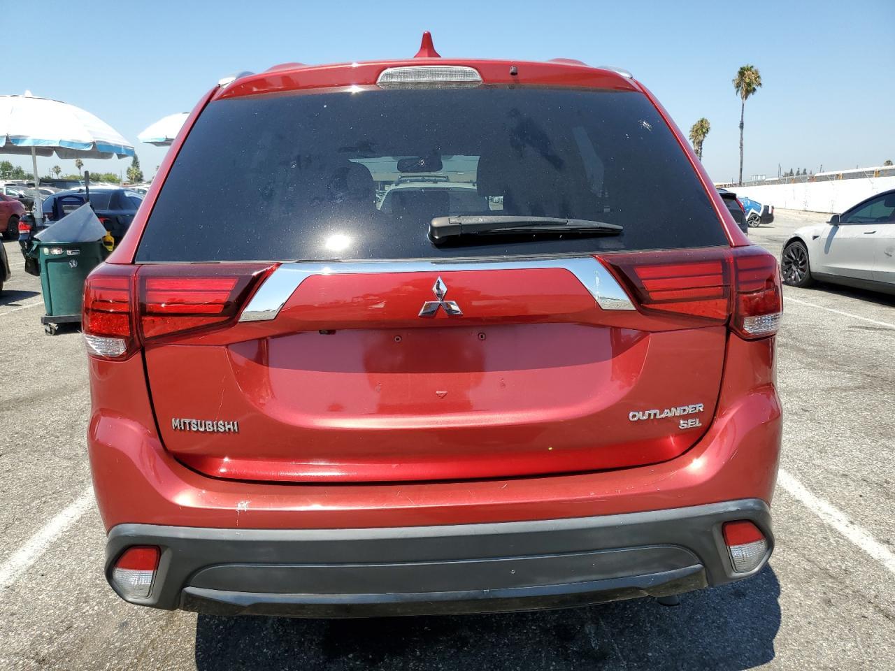 2019 Mitsubishi Outlander Se - Фото 6