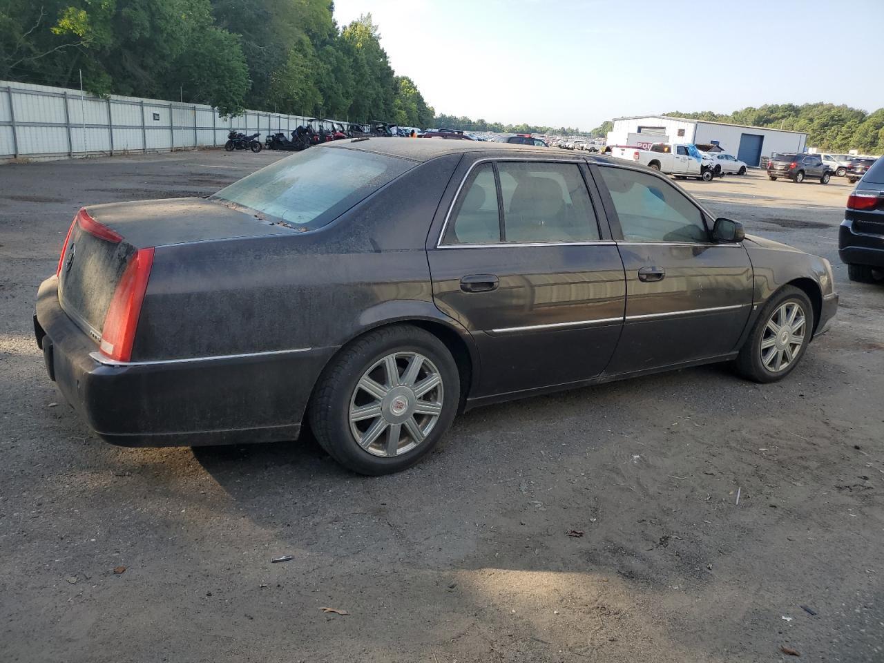 2008 Cadillac Dts - Фото 3