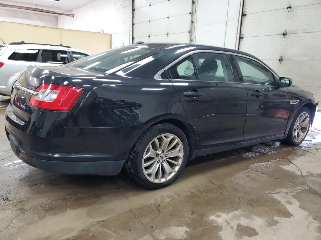 2010 Ford Taurus Sel - Фото 3