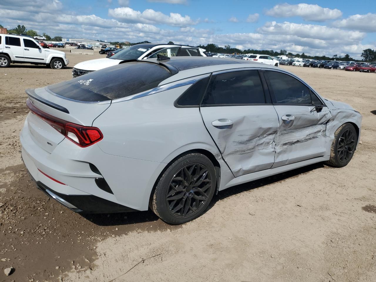 2023 Kia K5 Gt Line - Фото 3