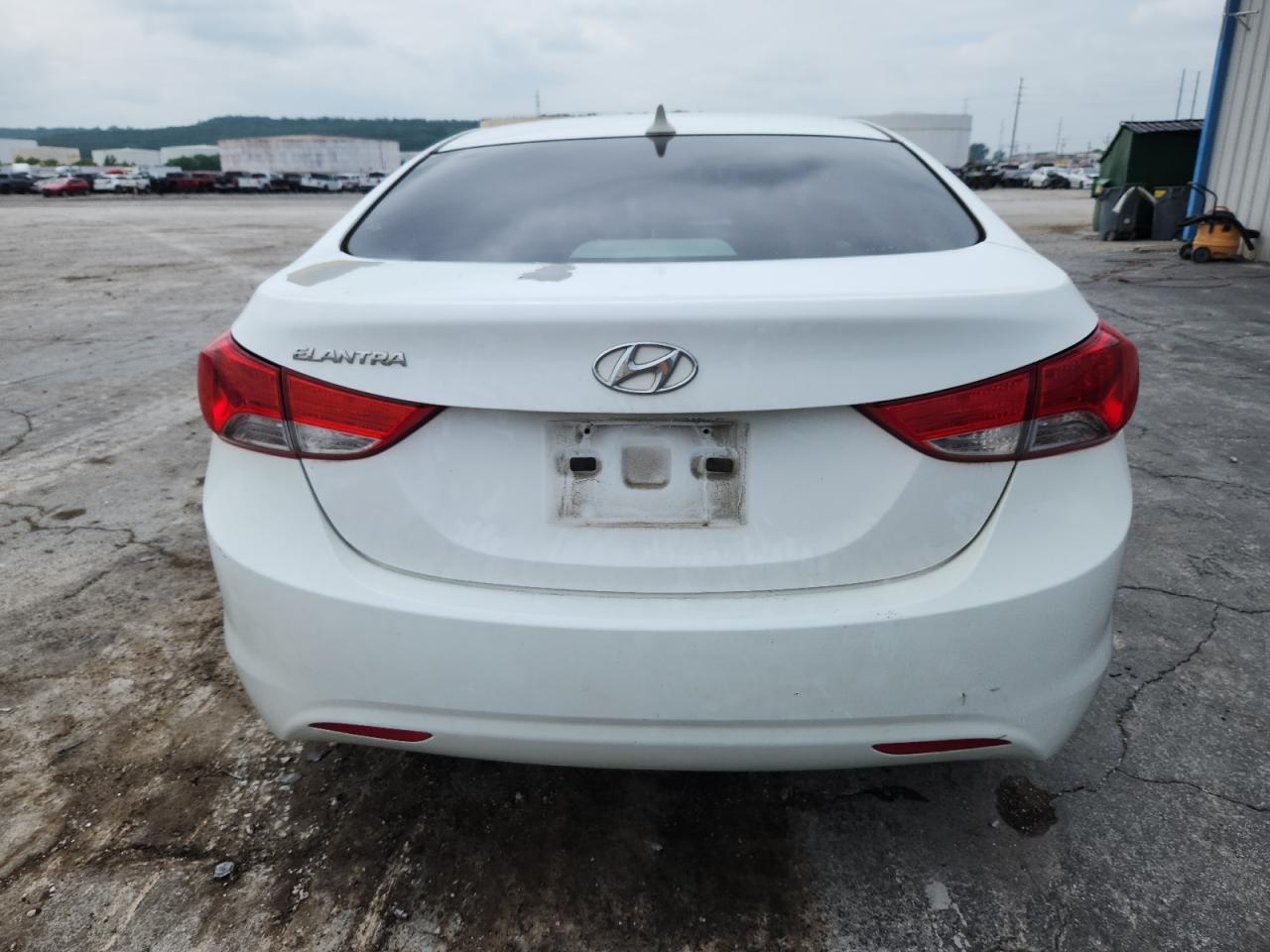 2013 Hyundai Elantra Gls - Фото 6