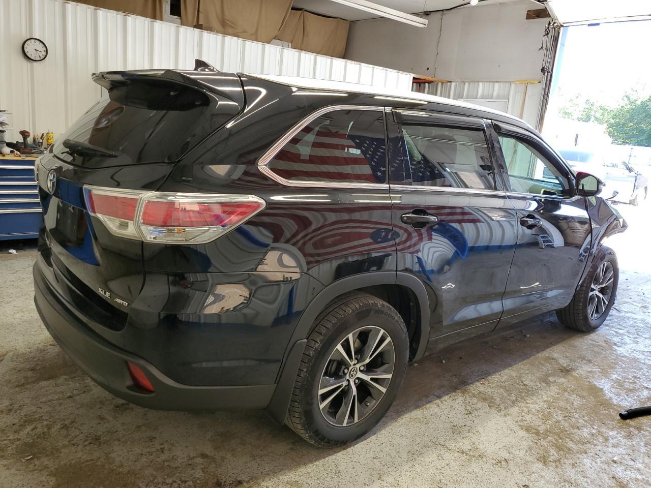 2016 Toyota Highlander Xle - Фото 3