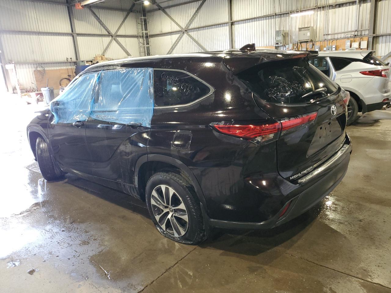2021 Toyota Highlander Xle - Фото 2