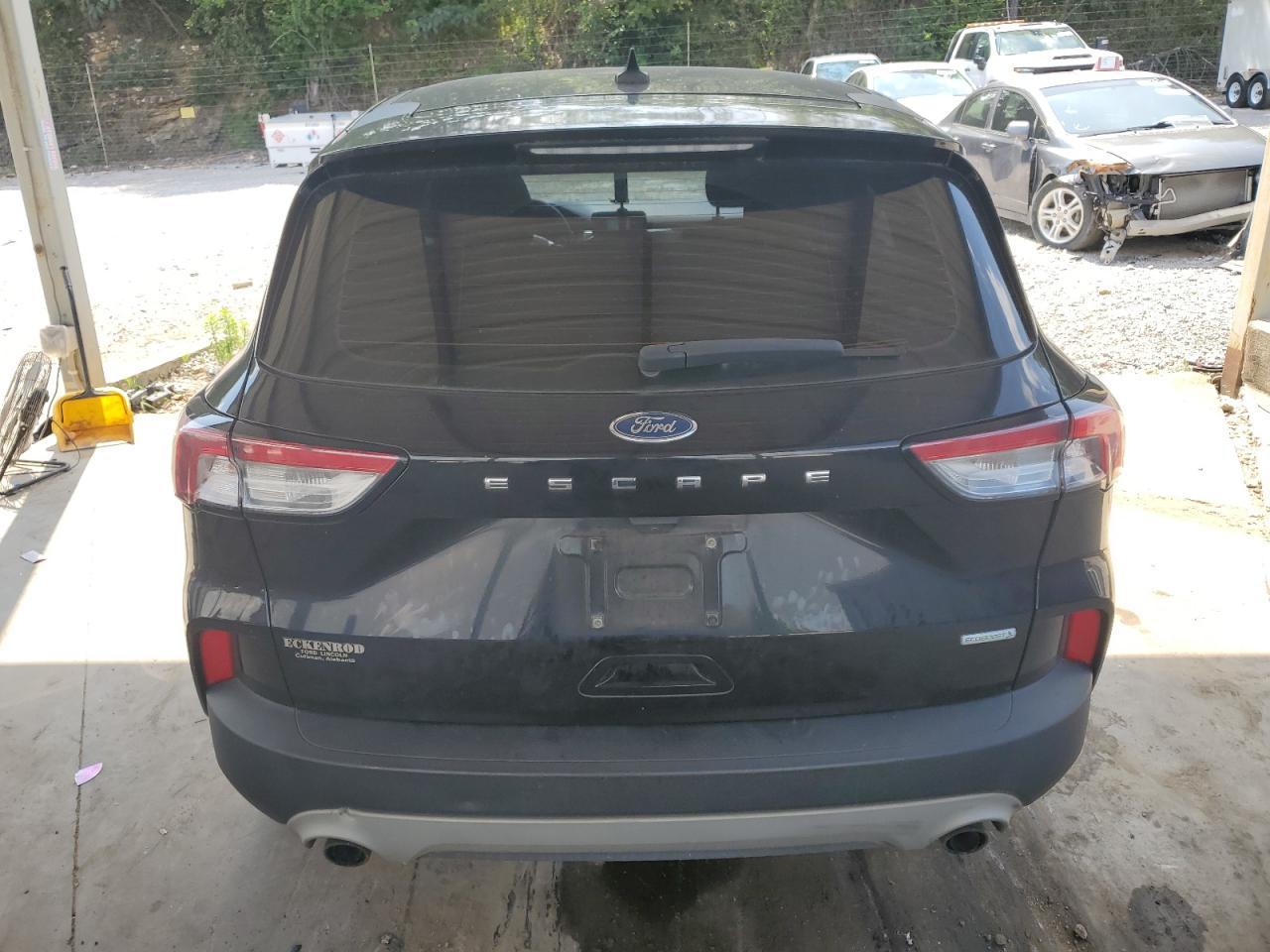2020 Ford Escape S - Фото 6