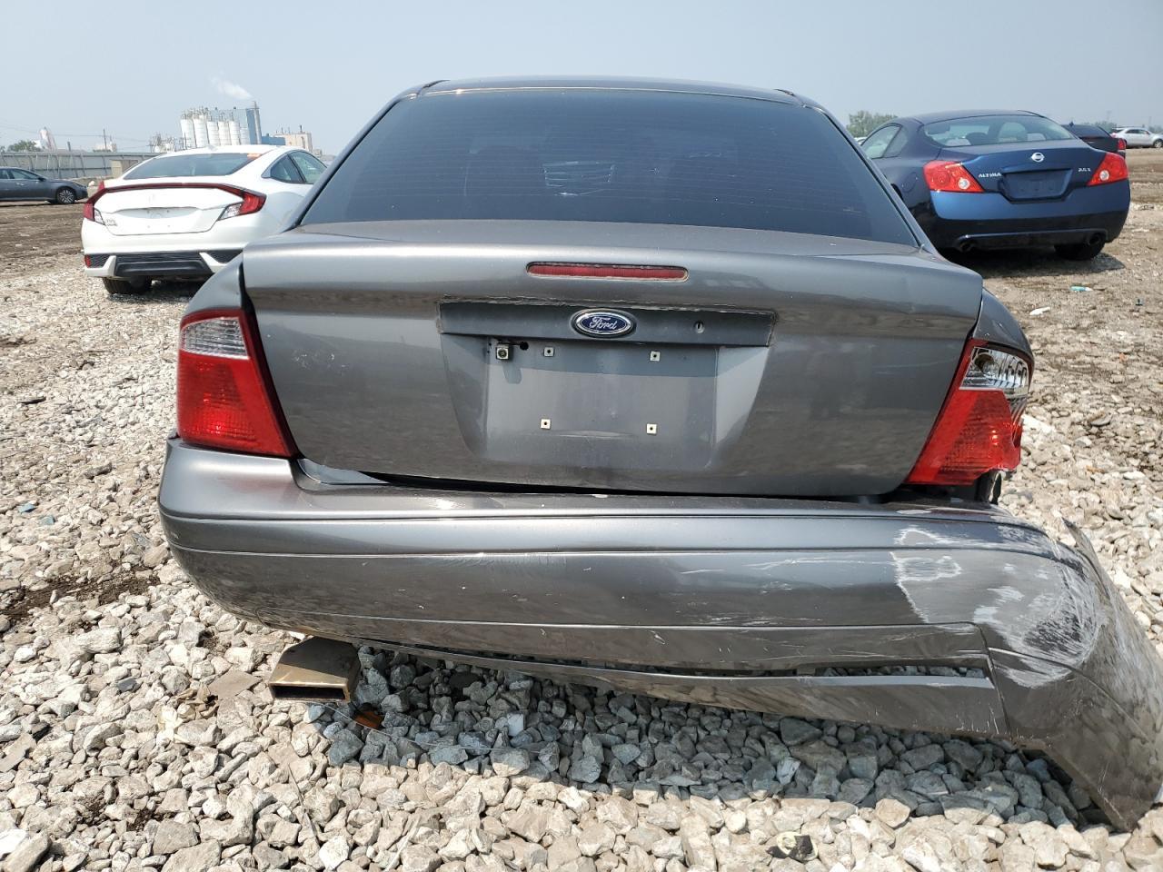 2007 Ford Focus Zx4 - Фото 6