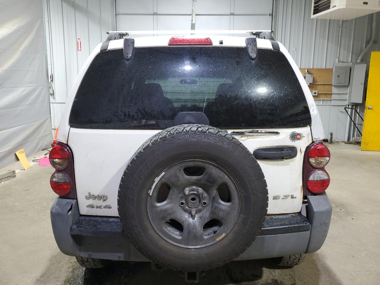 2006 Jeep Liberty Sport - Фото 6