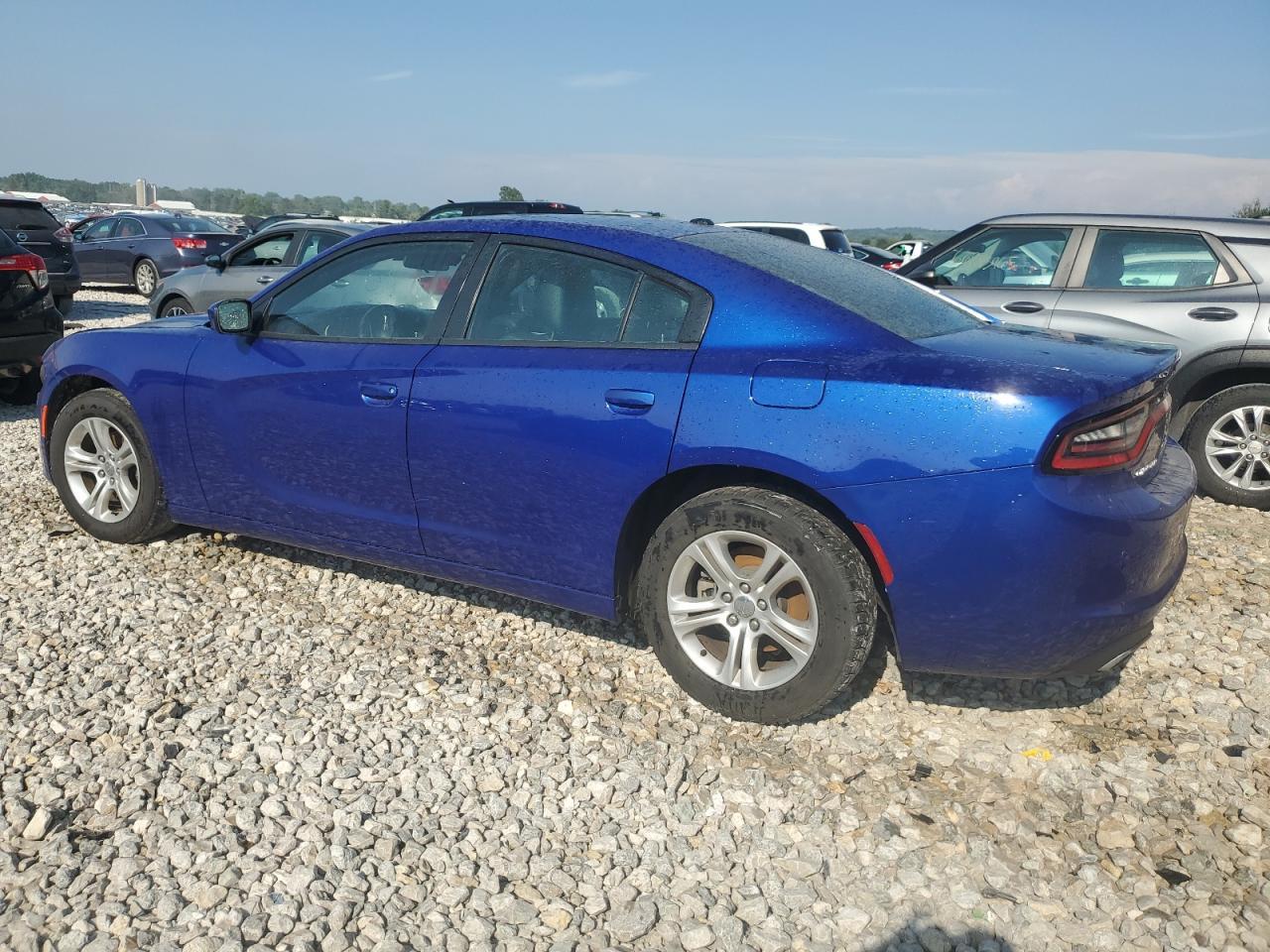 2021 Dodge Charger Sxt - Image 2
