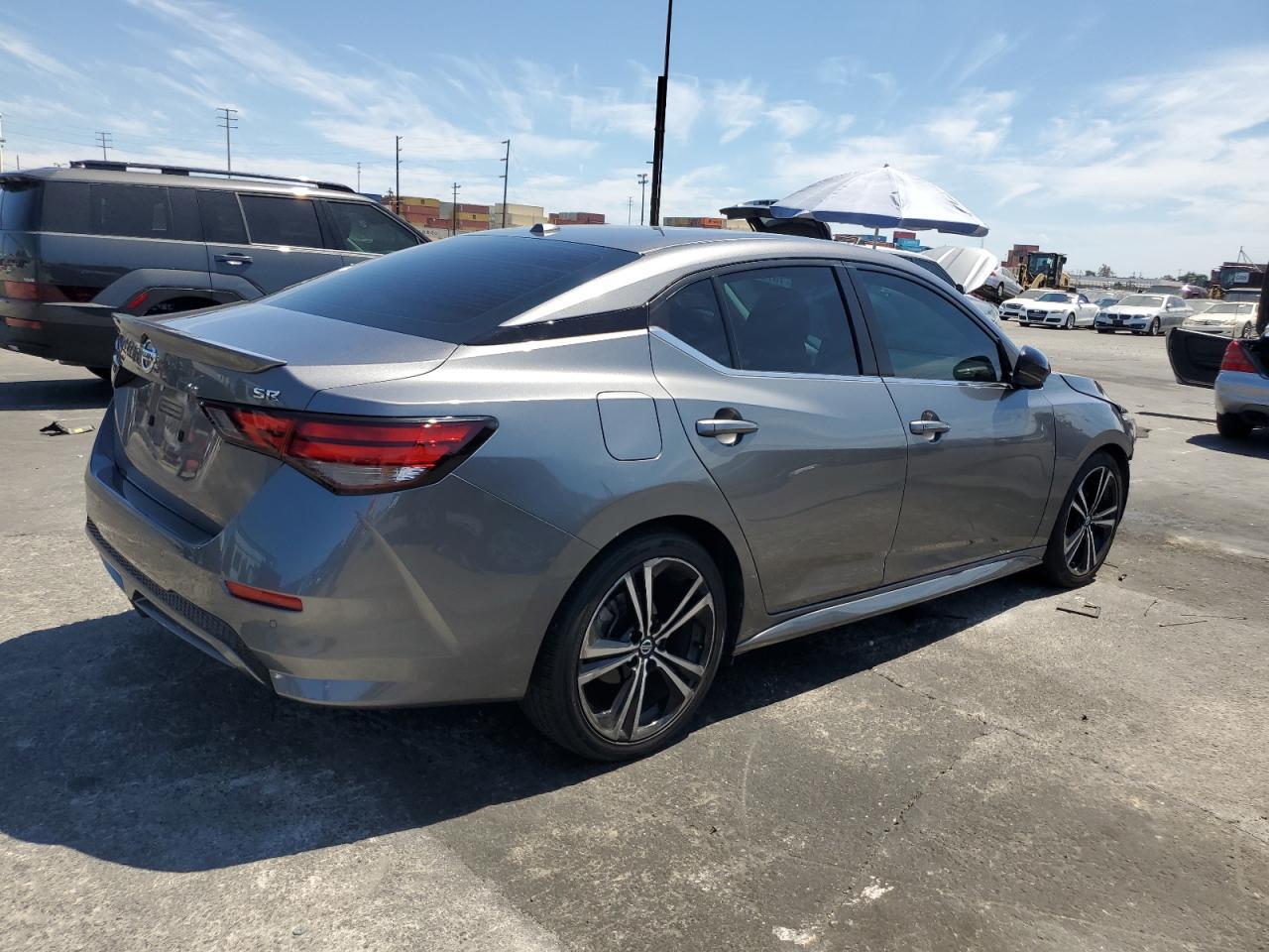 2020 Nissan Sentra Sr - Фото 3