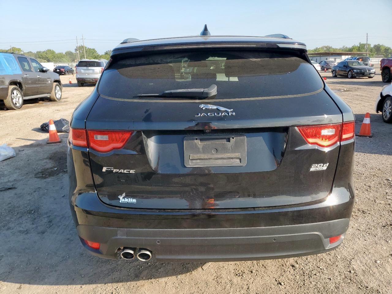 2017 Jaguar F-Pace Premium - Image 6