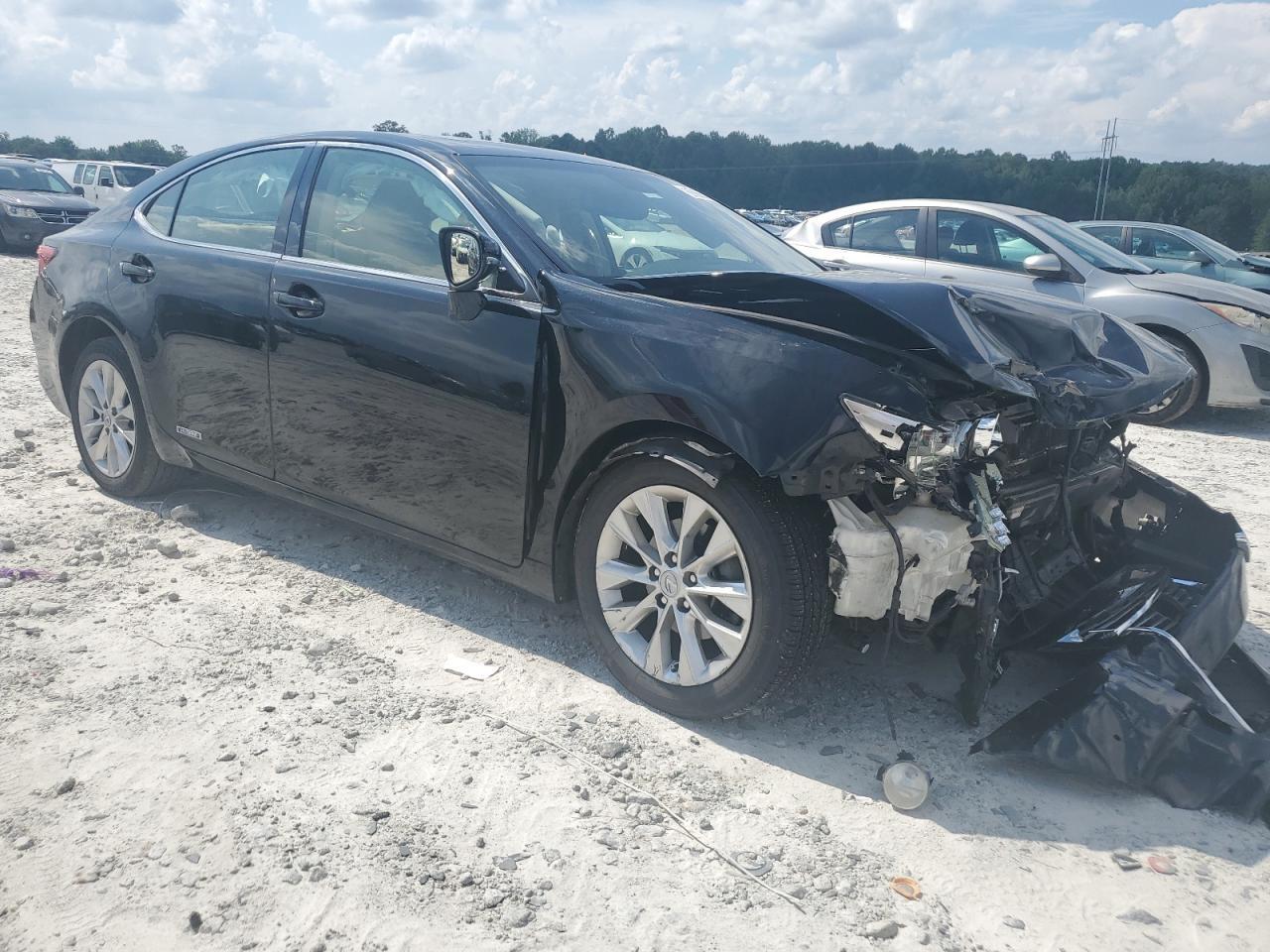 2013 Lexus Es 300H - Фото 4