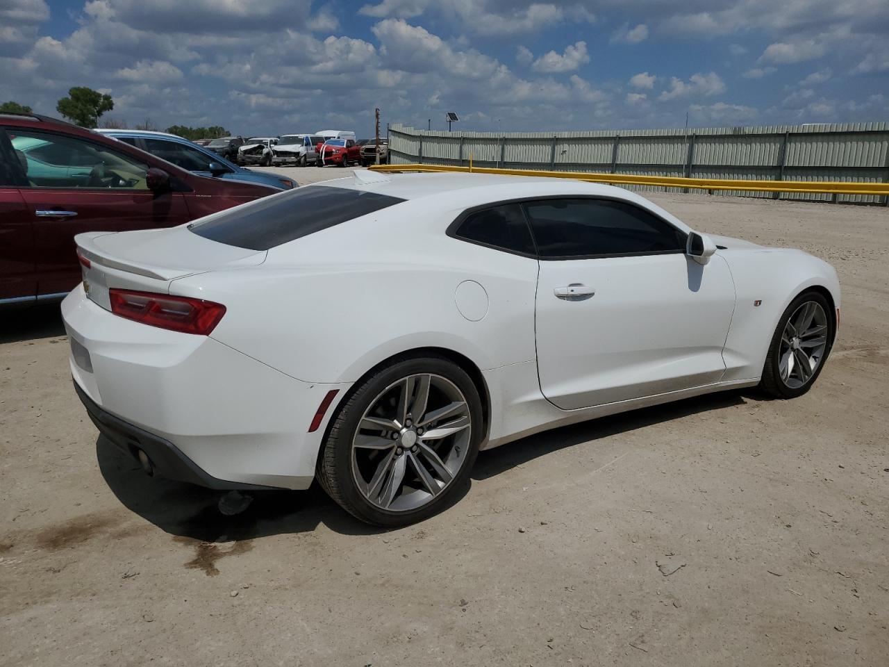 2016 Chevrolet Camaro Lt - Фото 3