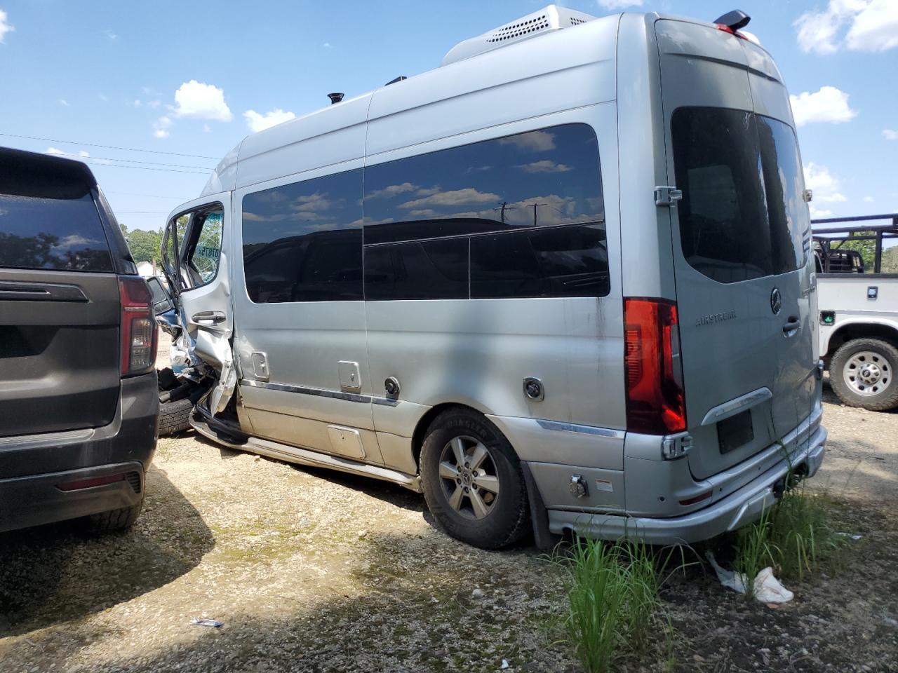 2019 Mercedes-Benz Sprinter 2500/3500 - Фото 2