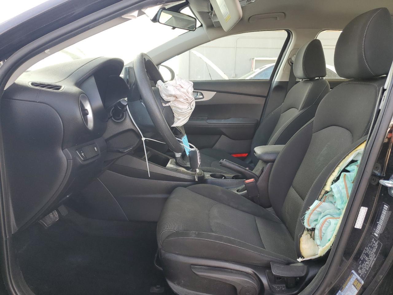 2023 Kia Forte Lx - Image 7