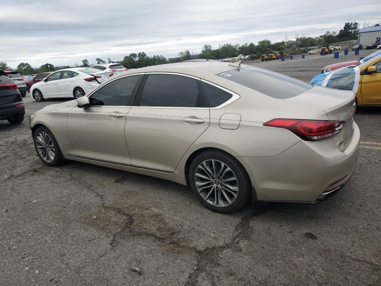 2015 Hyundai Genesis 3.8L - Image 2