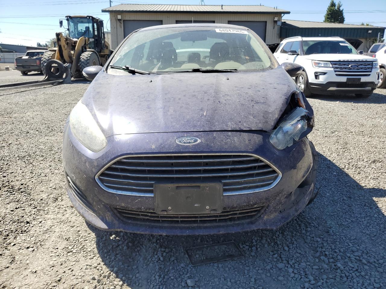 2016 Ford Fiesta Se - Фото 5