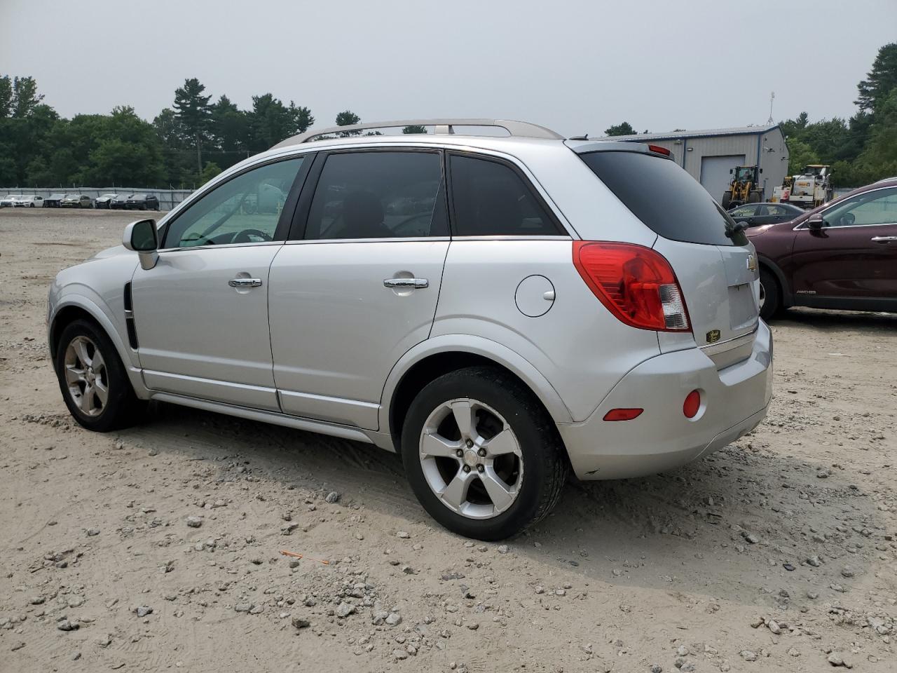 2015 Chevrolet Captiva Lt - Image 2