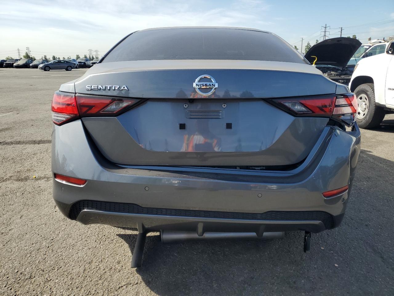 2021 Nissan Sentra S - Фото 6