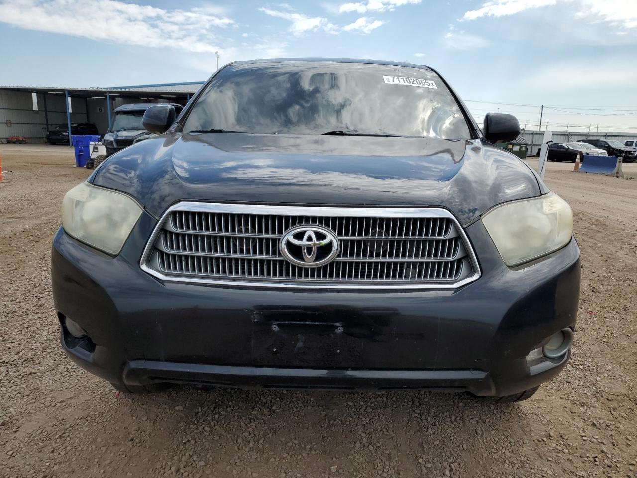 2009 Toyota Highlander Hybrid - Image 5