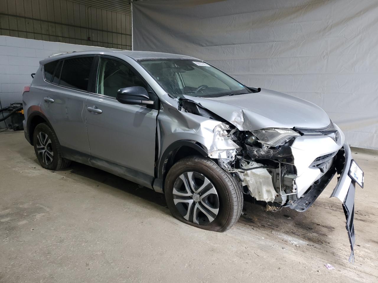 2018 Toyota Rav4 Le - Фото 4