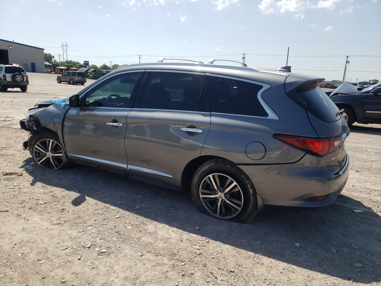 2020 Infiniti Qx60 Luxe - Фото 2