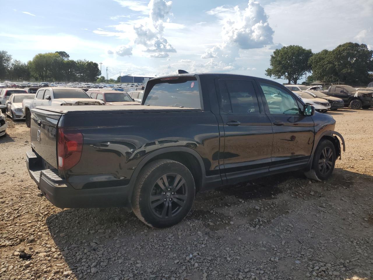 2019 Honda Ridgeline Sport - Image 3