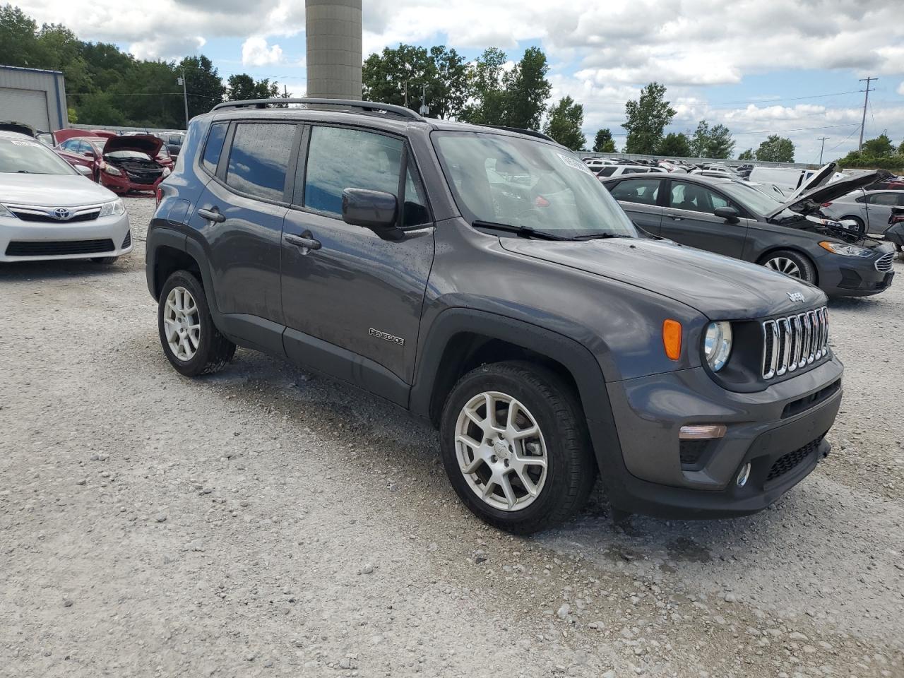 2021 Jeep Renegade Latitude - Фото 4
