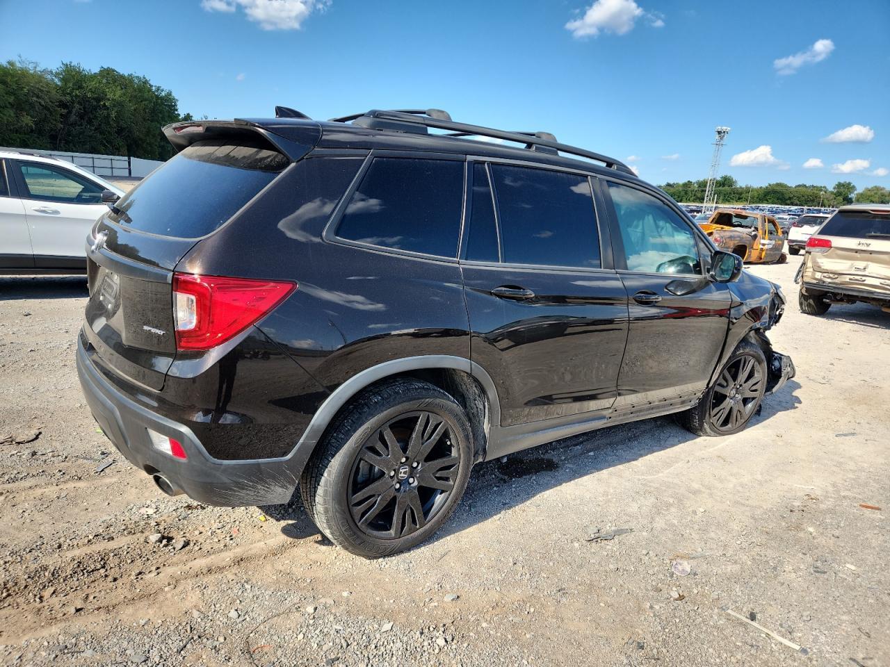 2019 Honda Passport Sport - Фото 3