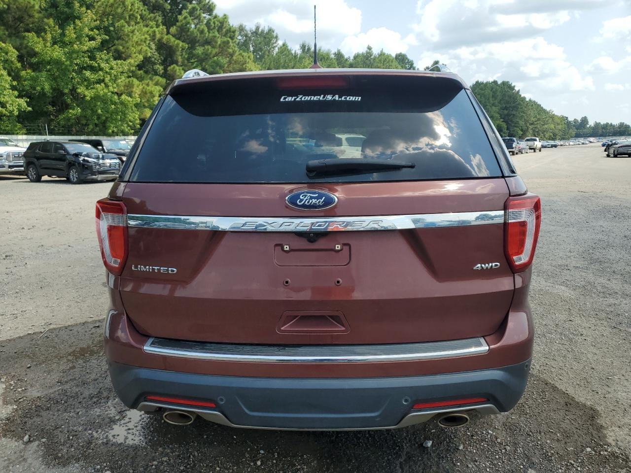 2018 Ford Explorer Limited - Image 6
