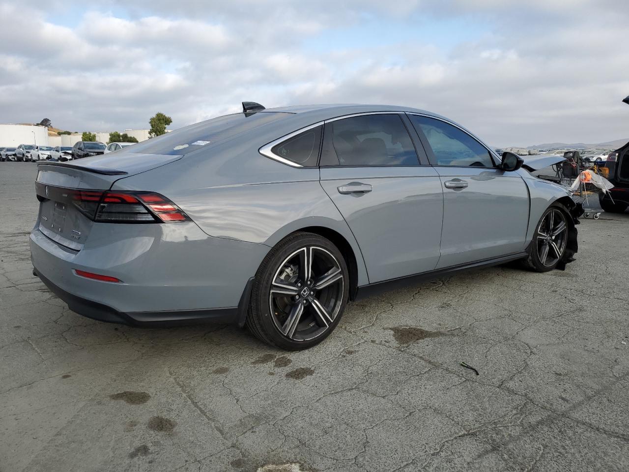 2023 Honda Accord Hybrid Sport - Фото 3