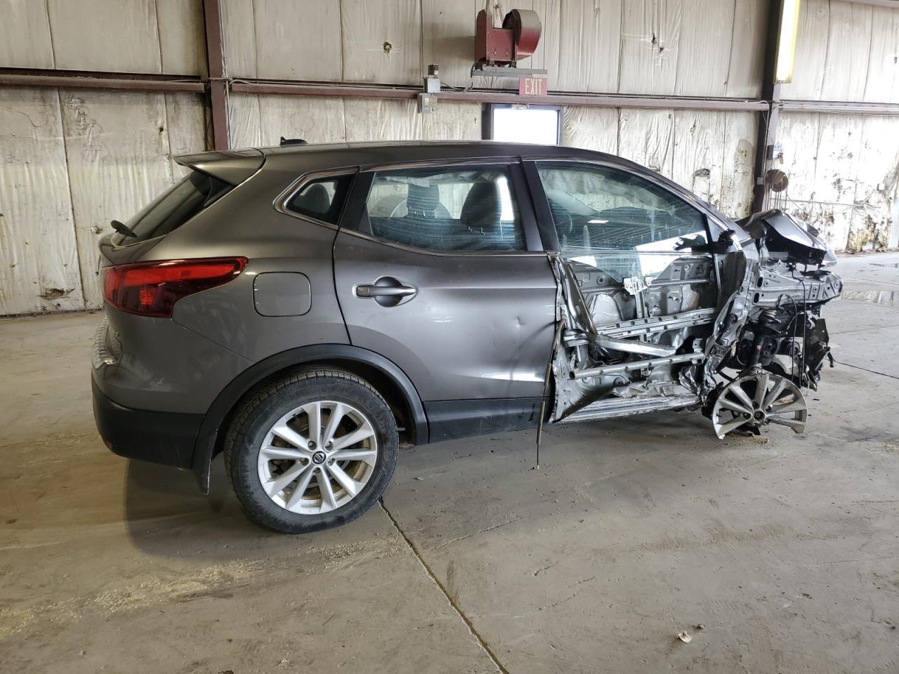 2019 Nissan Rogue Sport S - Фото 3