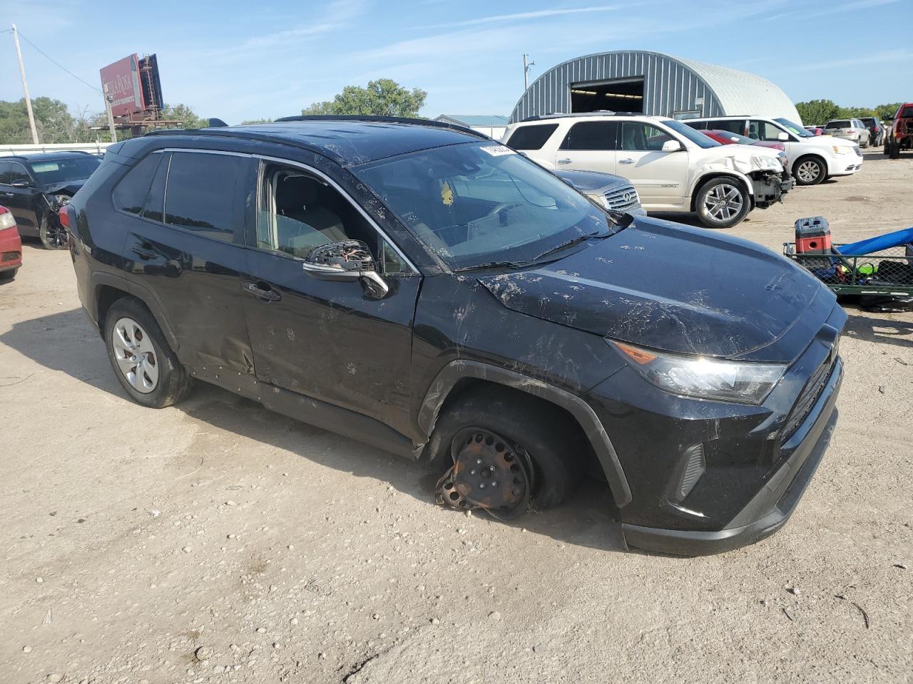 2019 Toyota Rav4 Le - Image 4