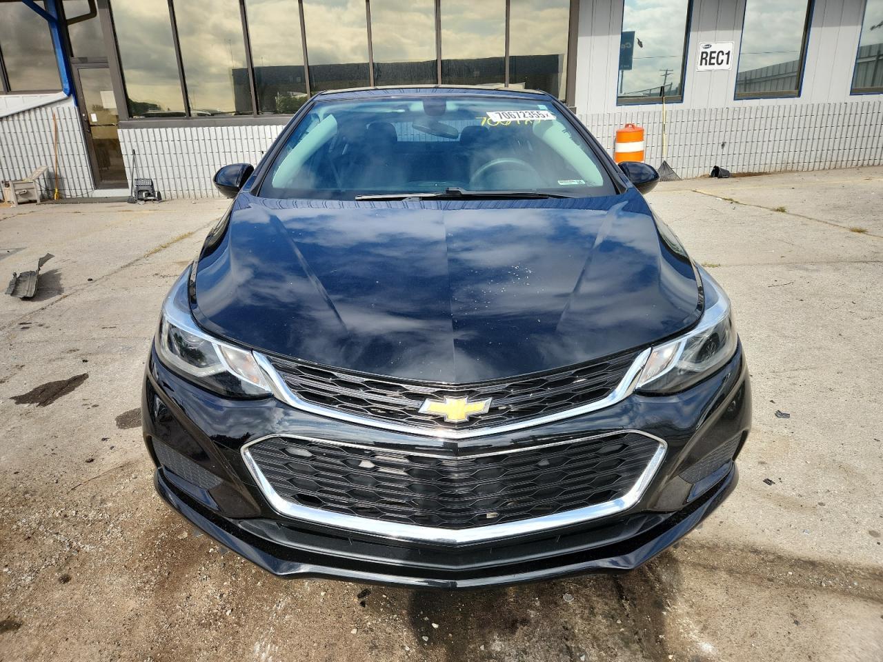2017 Chevrolet Cruze Lt - Image 5