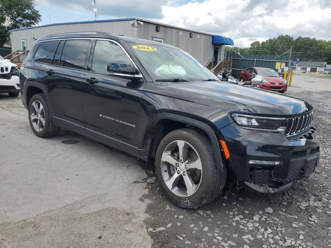2023 Jeep Grand Cherokee L Limited - Фото 4