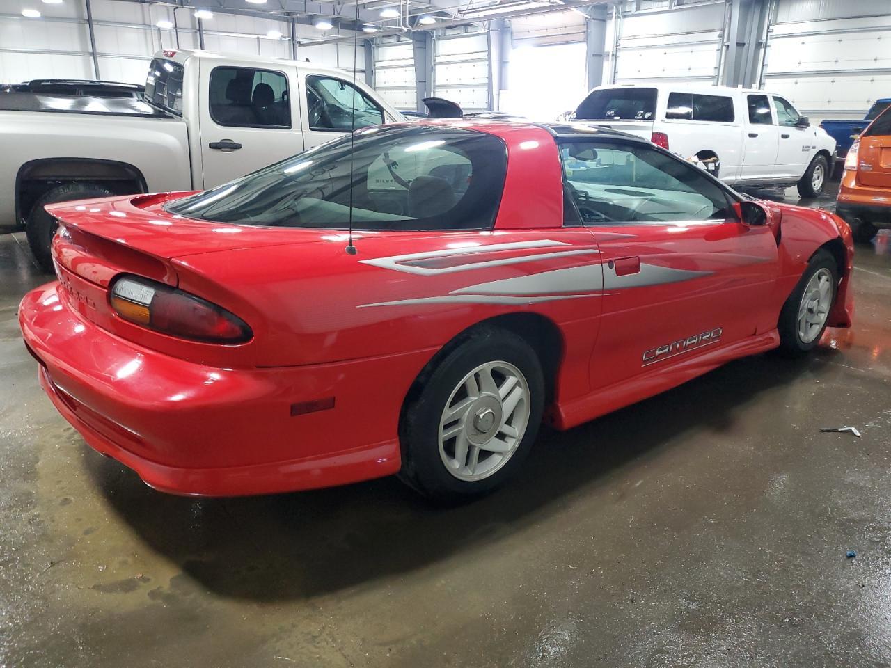 2000 Chevrolet Camaro - Фото 3