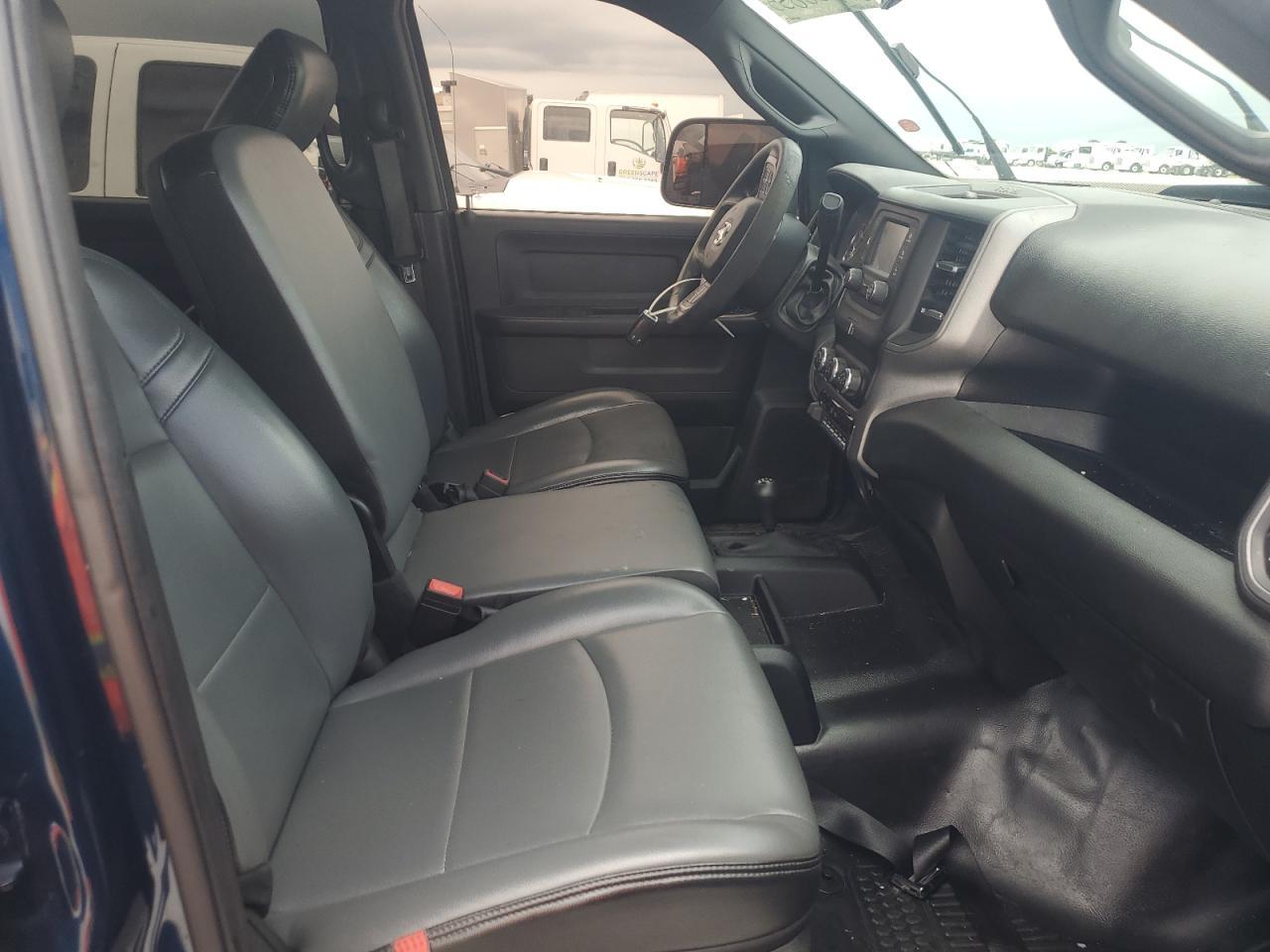 2021 Ram 3500 Tradesman - Фото 5